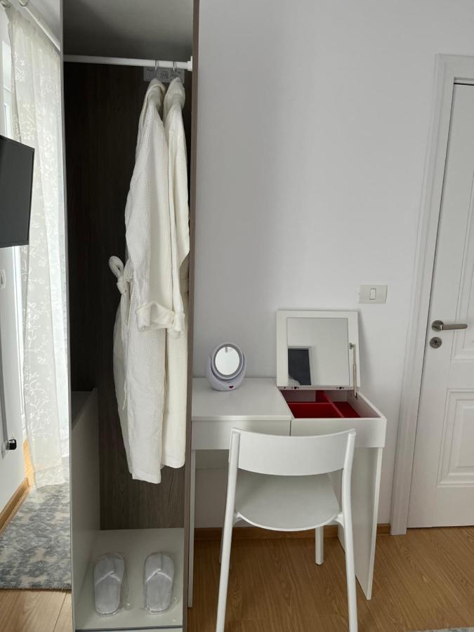 Alma Apartments Сучава Экстерьер фото
